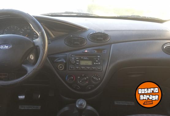 Autos - Ford Focus 2005 GNC 288000Km - En Venta