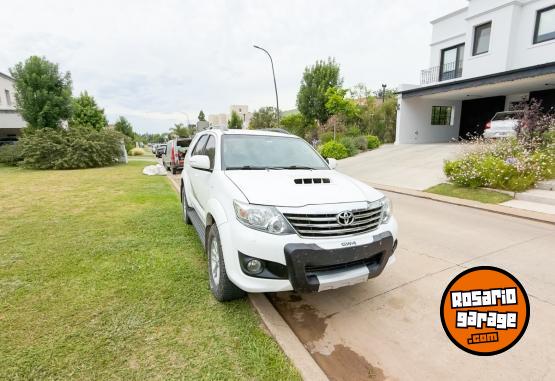 Camionetas - Toyota sw4 srv 3.0 tdi 2013 Diesel 165000Km - En Venta