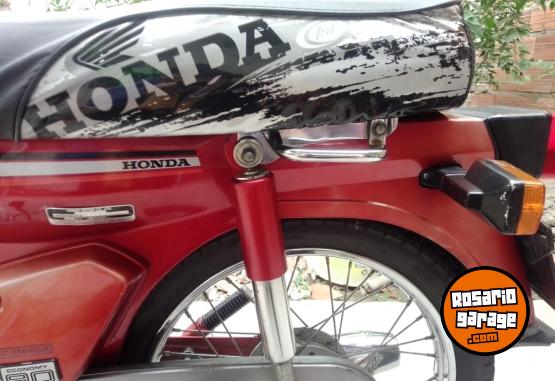Motos - Honda C90 1996 Nafta 111111Km - En Venta