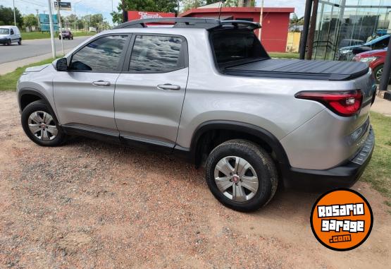 Camionetas - Fiat Toro Freedom 1.8mpi 2021 GNC 106000Km - En Venta