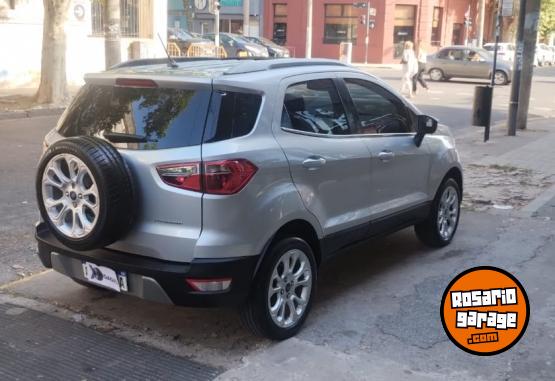 Autos - Ford Ecosport Titanium 2019 Nafta 140000Km - En Venta