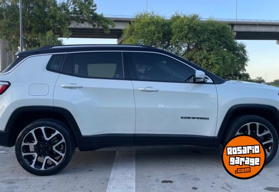 Camionetas - Jeep JEEP COMPASS 2.0 LIMITED 2022 Diesel 89000Km - En Venta