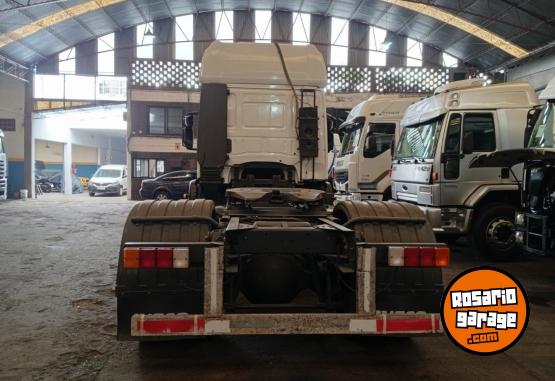 Camiones y Grúas - IVECO 450E 33T - TRACTOR - CABINA DORMITORIO - AÑO 2015 - En Venta