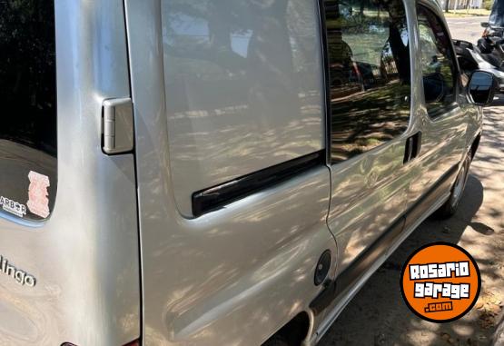 Utilitarios - Citroen BERLINGO MIXTA 2019 GNC 270000Km - En Venta