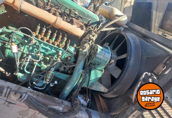 Camiones y Grúas - VENDO SCANIA 113 - En Venta