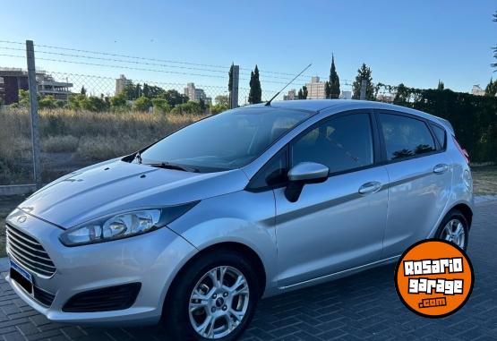Autos - Ford Fiesta 2017 Nafta 130000Km - En Venta