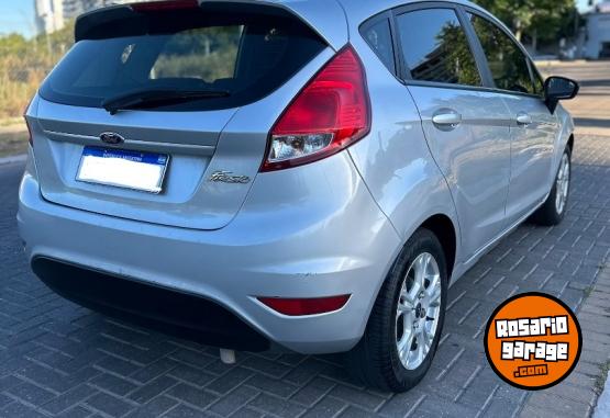 Autos - Ford Fiesta 2017 Nafta 130000Km - En Venta