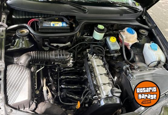 Autos - Volkswagen gol 2011 Nafta 126000Km - En Venta