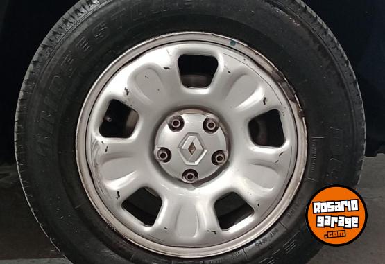 Autos - Renault DUSTER DYNAMIQUE 1.6 GNC 2018 GNC 98040Km - En Venta