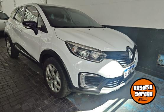 Autos - Renault CAPTUR ZEN 2.0 MT 2021 Nafta 60000Km - En Venta