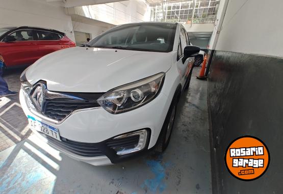 Autos - Renault CAPTUR ZEN 2.0 MT 2021 Nafta 60000Km - En Venta