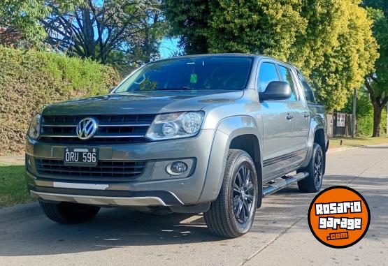 Camionetas - Volkswagen Amarok Dark Label. 2015 Diesel 180000Km - En Venta
