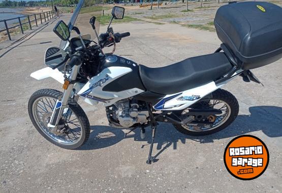 Motos - Motomel Skua 250 Pro 2018 Nafta 20600Km - En Venta