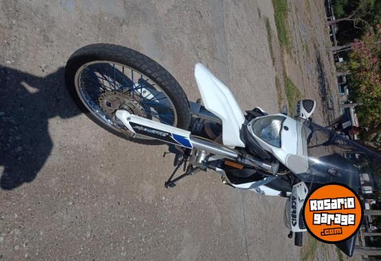 Motos - Motomel Skua 250 Pro 2018 Nafta 20600Km - En Venta