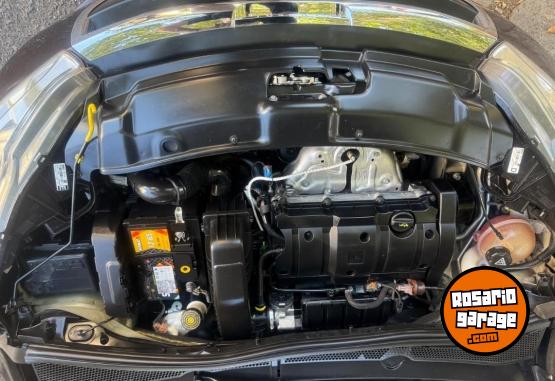 Autos - Peugeot 208 allure nav 1.6 2017 Nafta 105000Km - En Venta