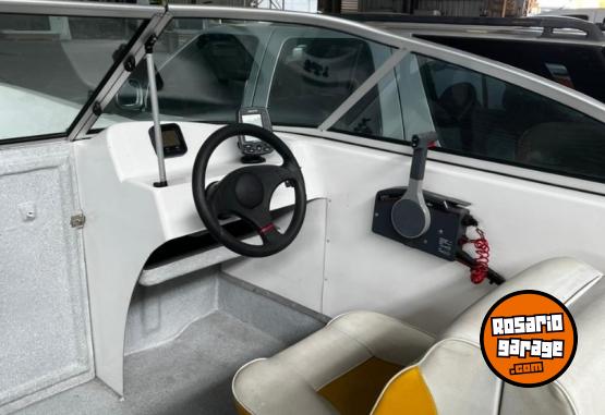 Embarcaciones - Marlin 620 c/trailer - En Venta