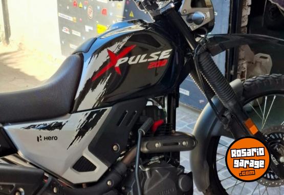 Motos - Hero Pulsar  200 cc 2022 Nafta 7000Km - En Venta