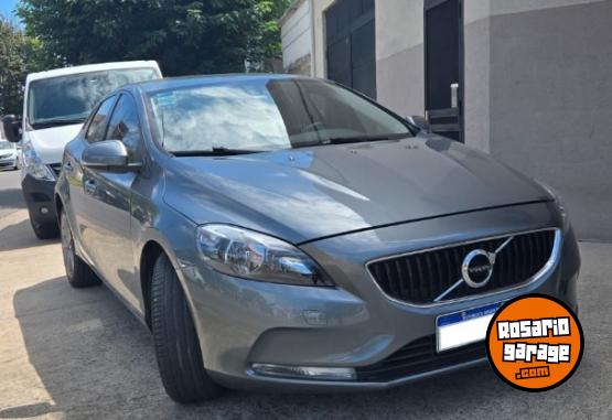 Autos - Volvo V40 2.0T 2019 Nafta 53000Km - En Venta