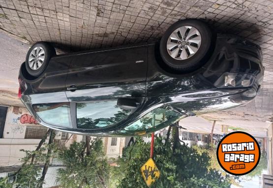 Autos - Volkswagen Gold Trend 2013 Nafta 22700Km - En Venta