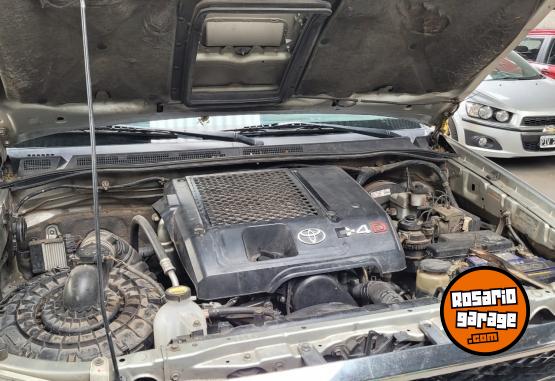 Camionetas - Toyota Hilux 4x2 2007 Diesel 295000Km - En Venta