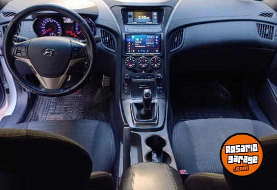 Autos - Hyundai Genesis 2.0 Turbo 2017 Nafta  - En Venta