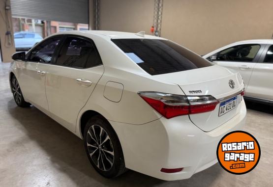 Autos - Toyota COROLLA SEG 2018 Nafta 83000Km - En Venta