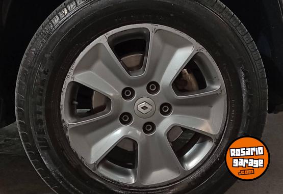 Autos - Renault DUSTER PRIVILEGE 2.0 2019 Nafta 126078Km - En Venta