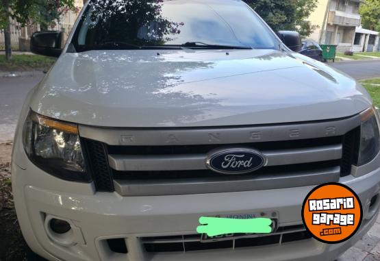 Camionetas - Ford Ranger XLS 2013 Diesel 160000Km - En Venta