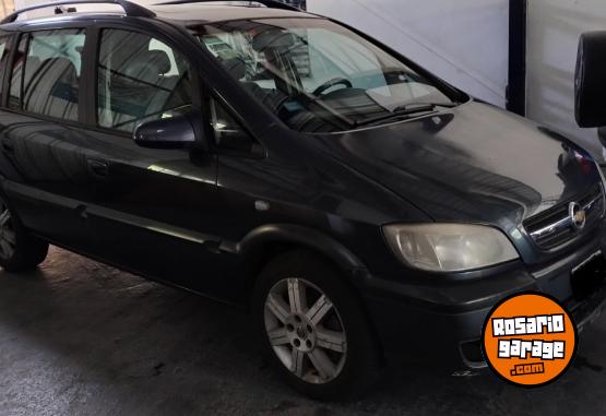 Autos - Chevrolet ZAFIRA 2.0 GLS 7 ASIENTOS 2007 Nafta 200000Km - En Venta