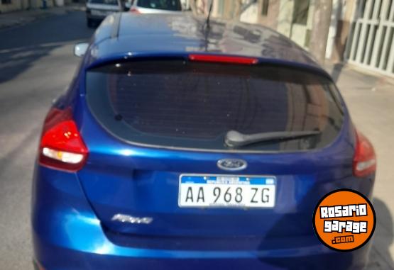 Autos - Ford FOCUS S 2017 Nafta 125000Km - En Venta