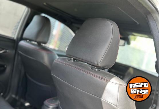 Autos - Toyota Yaris 2022 Nafta 50000Km - En Venta