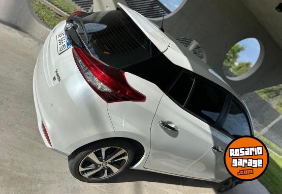 Autos - Toyota Yaris 2022 Nafta 50000Km - En Venta