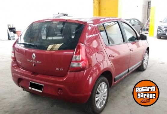 Autos - Renault Sandero Privilege 2013 Nafta 113000Km - En Venta