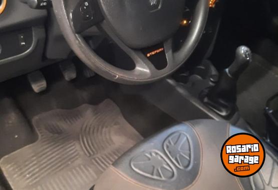 Autos - Renault SANDERO STEPWAY PRIVILEGE 2015 Nafta 115000Km - En Venta