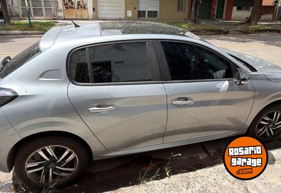 Autos - Peugeot 208 allure pack T200 2025 Nafta 9700Km - En Venta