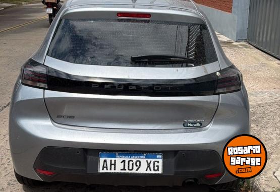 Autos - Peugeot 208 allure pack T200 2025 Nafta 9700Km - En Venta