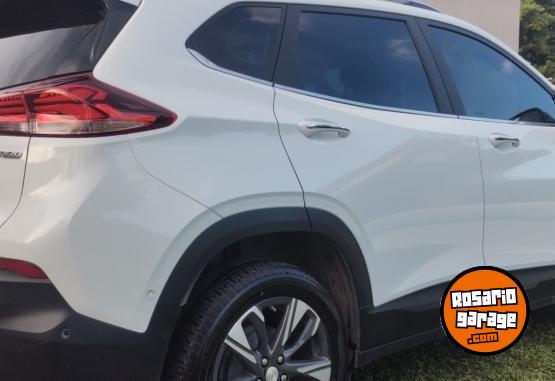 Autos - Chevrolet Tracker premier 2025 Nafta 8700Km - En Venta