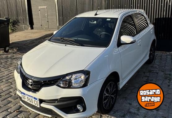 Autos - Toyota Etios xls pack 1.5 2023 Nafta 20000Km - En Venta