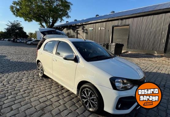 Autos - Toyota Etios xls pack 1.5 2023 Nafta 20000Km - En Venta