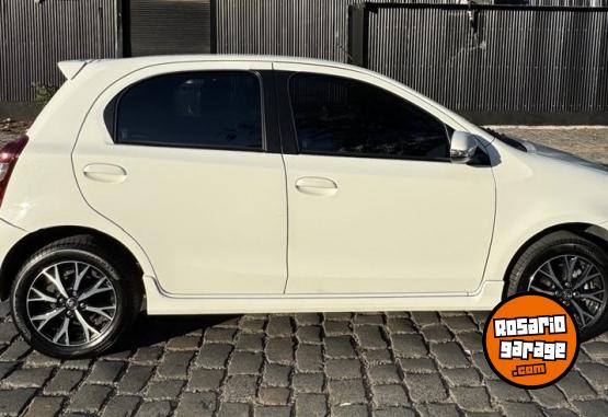 Autos - Toyota Etios xls pack 1.5 2023 Nafta 20000Km - En Venta