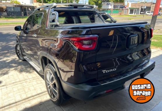 Autos - Fiat Toro Volcano 2020 Diesel 72000Km - En Venta