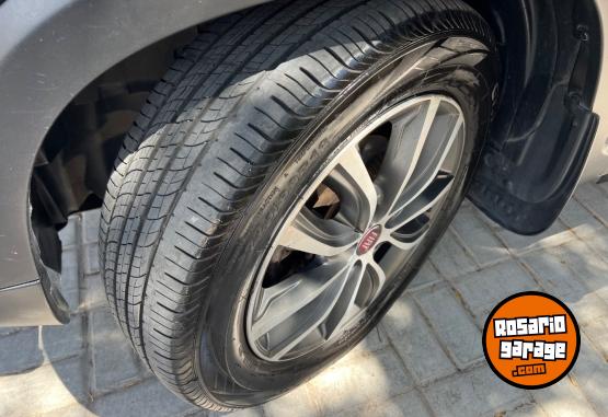 Autos - Fiat Toro Volcano 2020 Diesel 72000Km - En Venta