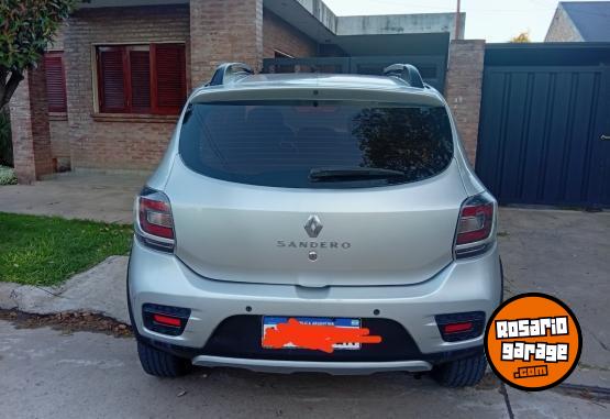 Autos - Renault Sandero Stepway 2018 Nafta 100000Km - En Venta