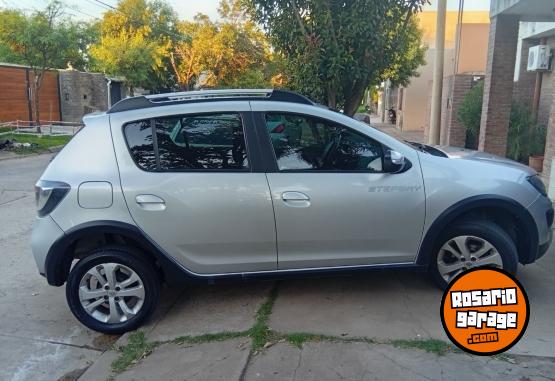 Autos - Renault Sandero Stepway 2018 Nafta 100000Km - En Venta