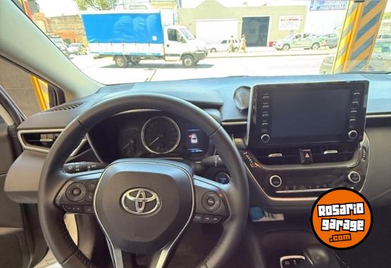 Autos - Toyota Corolla h�brido 2023 Electrico / Hibrido 63000Km - En Venta