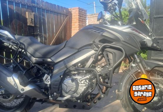 Motos - Suzuki V-STROM 650 2017 Nafta 35000Km - En Venta