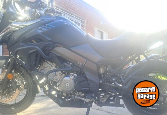 Motos - Suzuki V-STROM 650 2017 Nafta 35000Km - En Venta