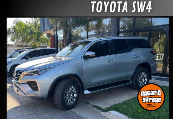 Camionetas - Toyota SW4 SRX 2021 Diesel 90000Km - En Venta