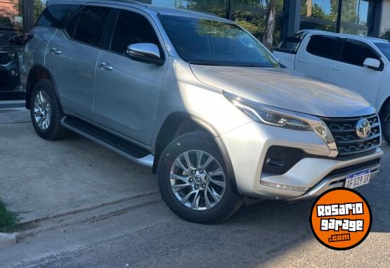 Camionetas - Toyota SW4 SRX 2021 Diesel 90000Km - En Venta