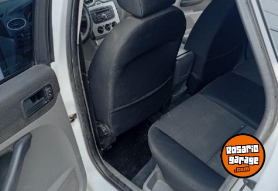 Autos - Ford Focus 2012 Nafta 157000Km - En Venta
